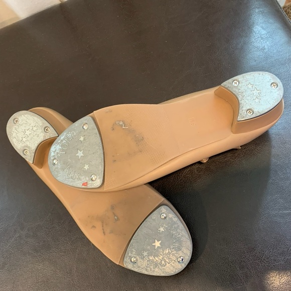 Star Tone Mary Jane Style Tap/Dance Shoes w/Buckled Strap across Instep; Size 8M - Picture 9 of 15